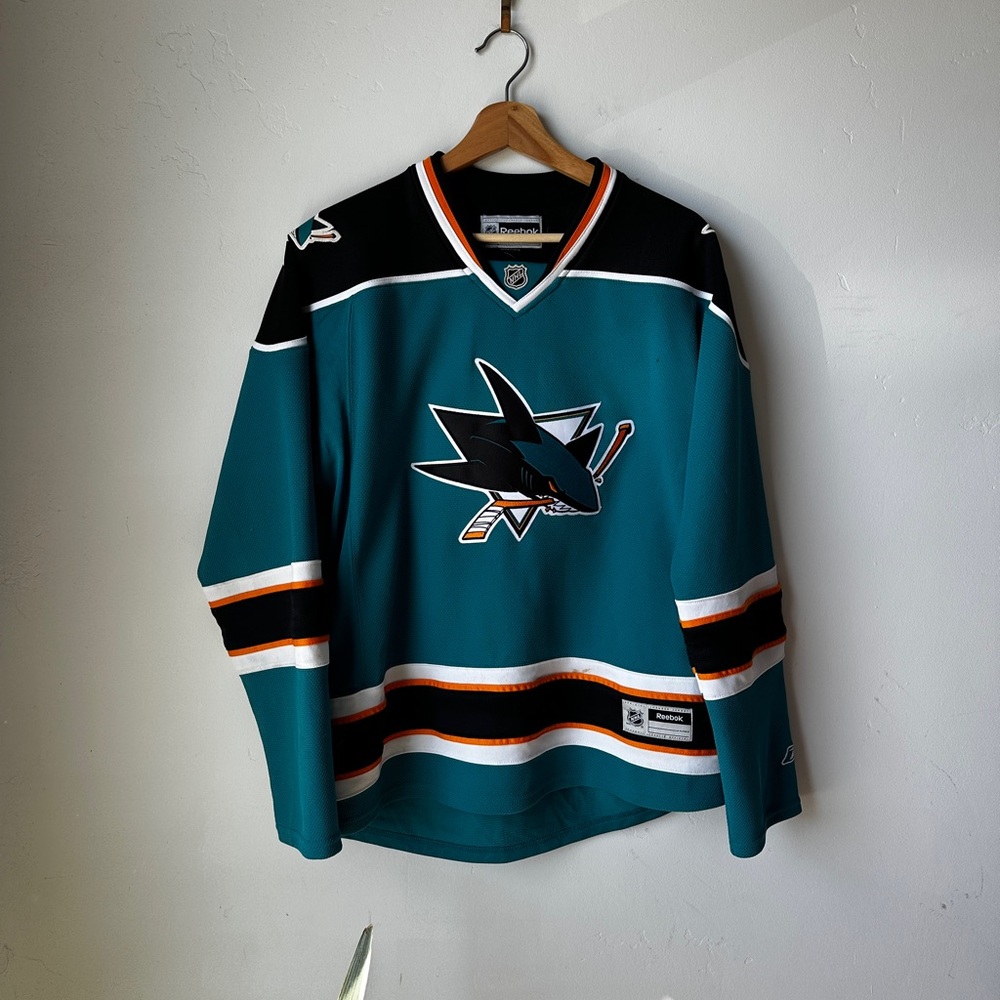 San Jose Sharks Hockey Jersey Medium